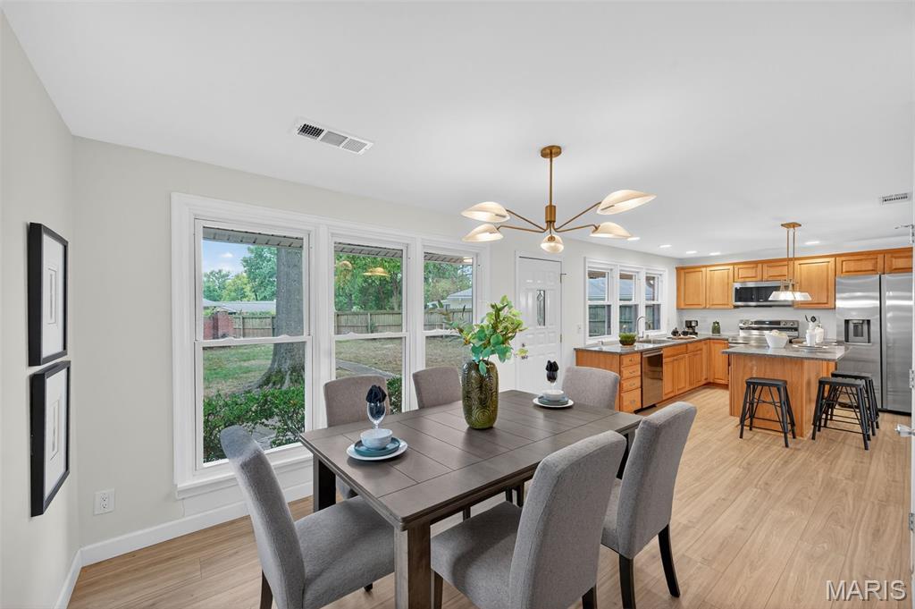 11922 Big Bend Road Kirkwood, MO 63122 - Photo 12 of 38