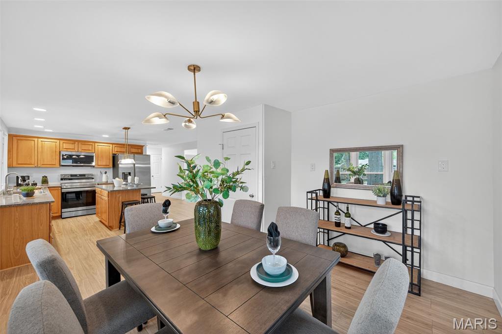 11922 Big Bend Road Kirkwood, MO 63122 - Photo 13 of 38