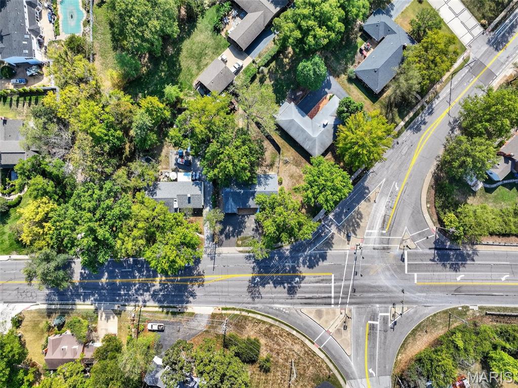 11922 Big Bend Road Kirkwood, MO 63122 - Photo 26 of 38