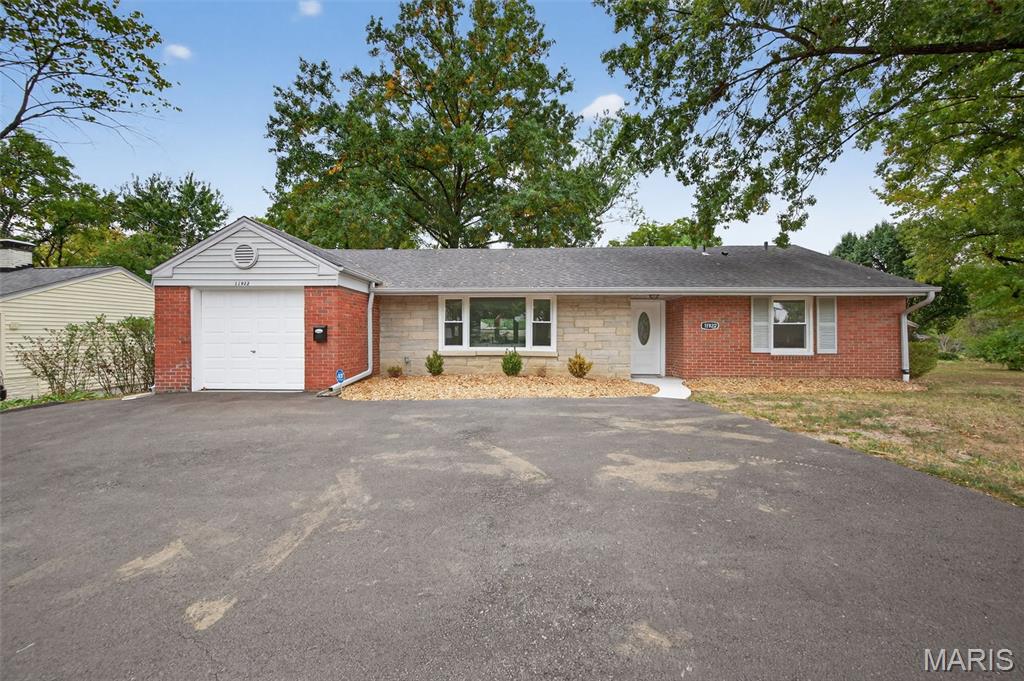 11922 Big Bend Road Kirkwood, MO 63122 - Photo 33 of 38