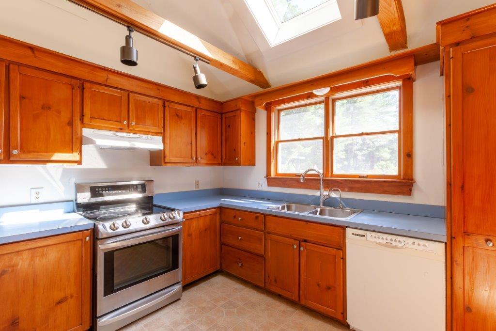114 Sinnott Road Arundel, ME 04046 - Photo 9 of 12 packmaynard_114sinnottrdarundel_rs_print