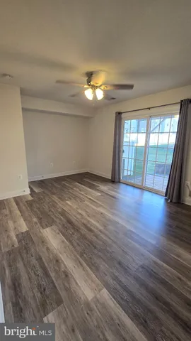 $850 | 8754 Elsing Green Drive, Manassas, VA 20112