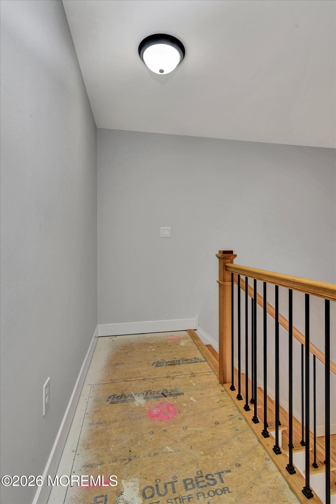 910 Malden Drive Keyport, NJ 07735 - Photo 17 of 38 23-Upper Level