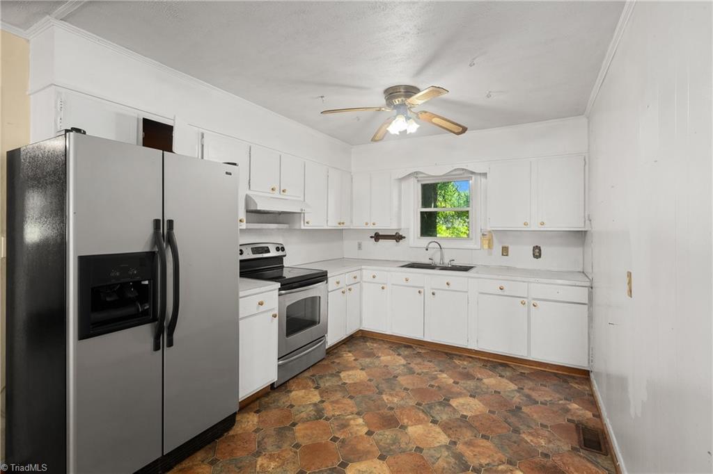 200 Maynard Drive Trinity, NC 27370 - Photo 12 of 33