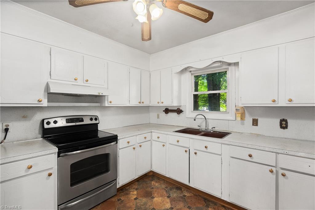 200 Maynard Drive Trinity, NC 27370 - Photo 13 of 33