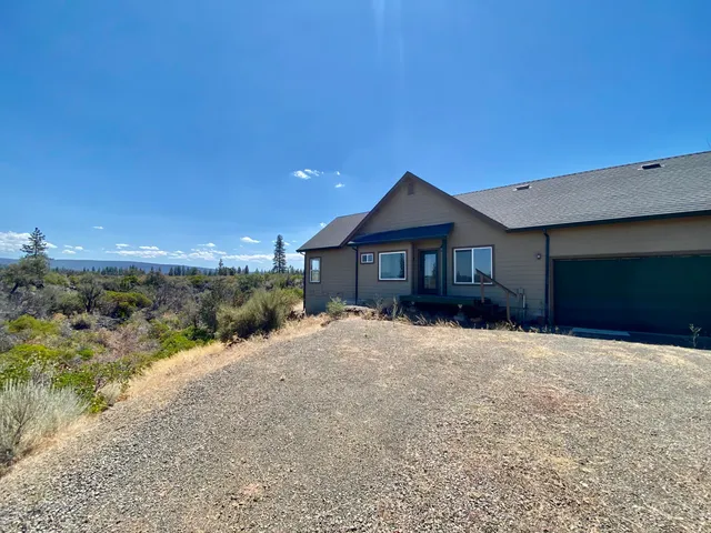 $342,000 | 40443 Volcano Lane, Hat Creek, CA 96040