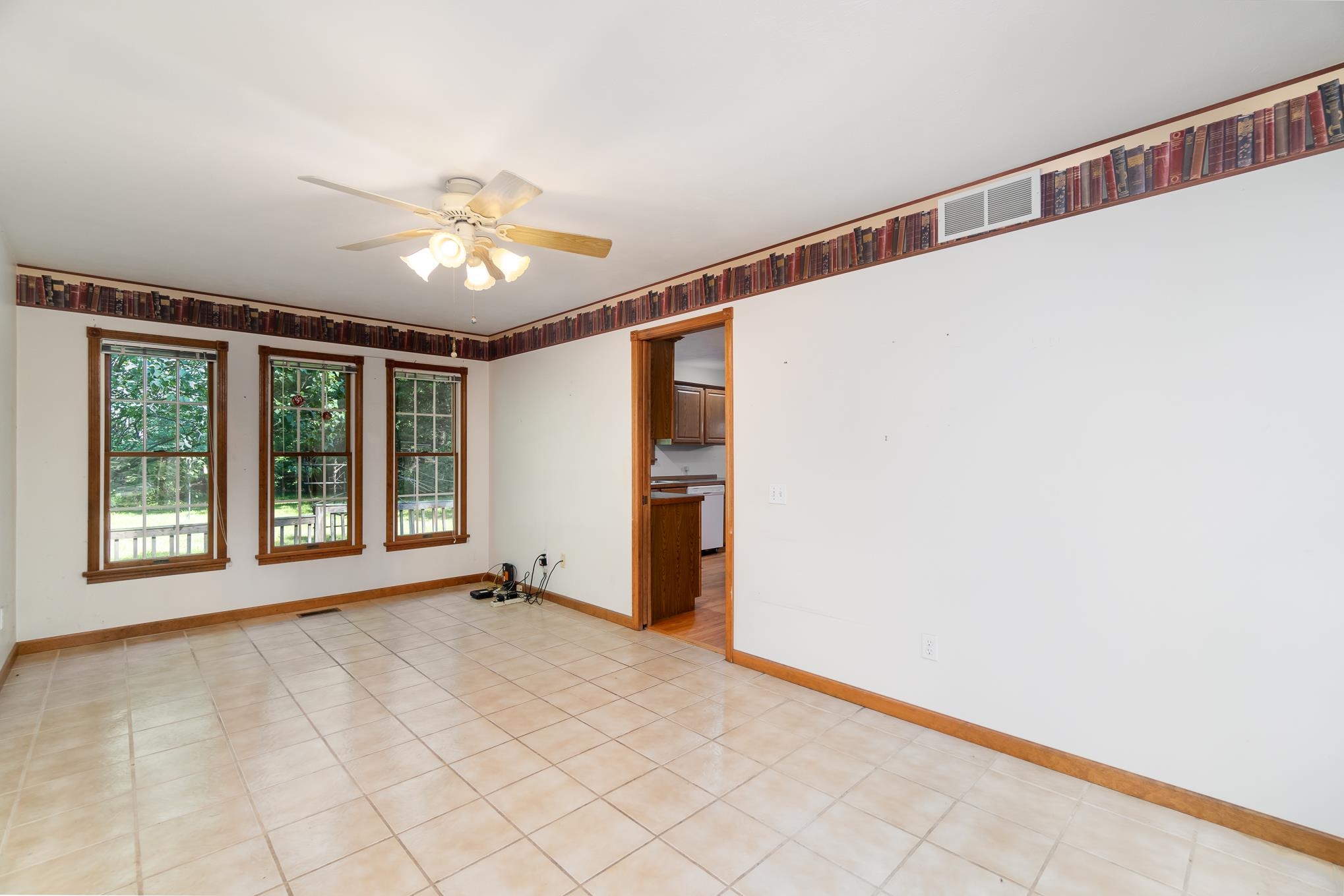 12326 Ithaca Road St. Charles, MI 48655 - Photo 4 of 29
