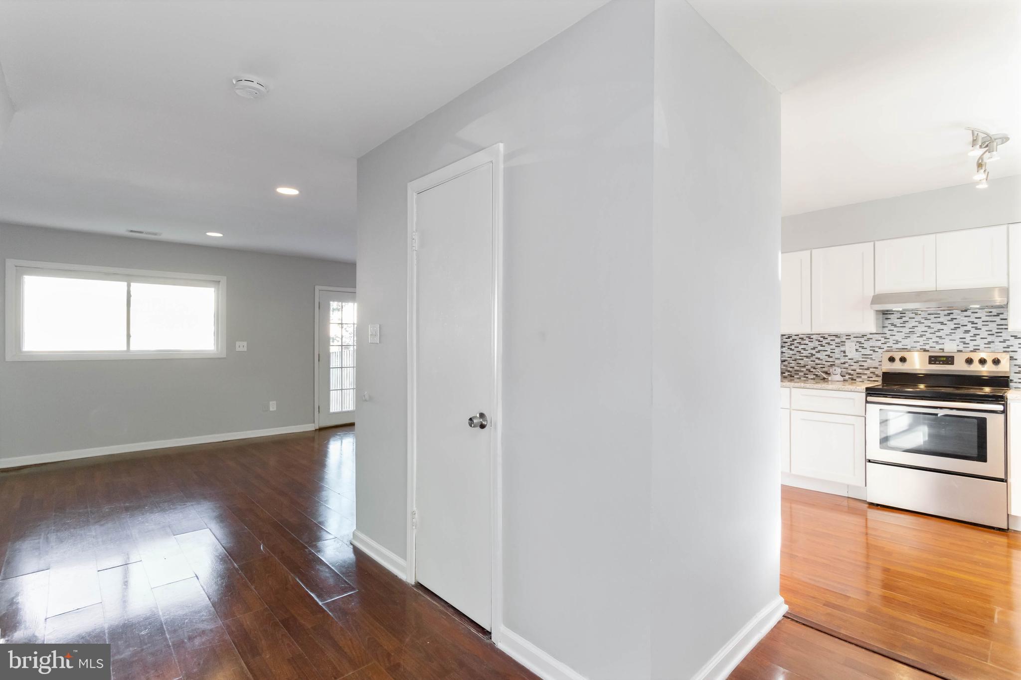 3277 Ryon Court Waldorf, MD 20601 - Photo 2 of 30 Gallery Image 2