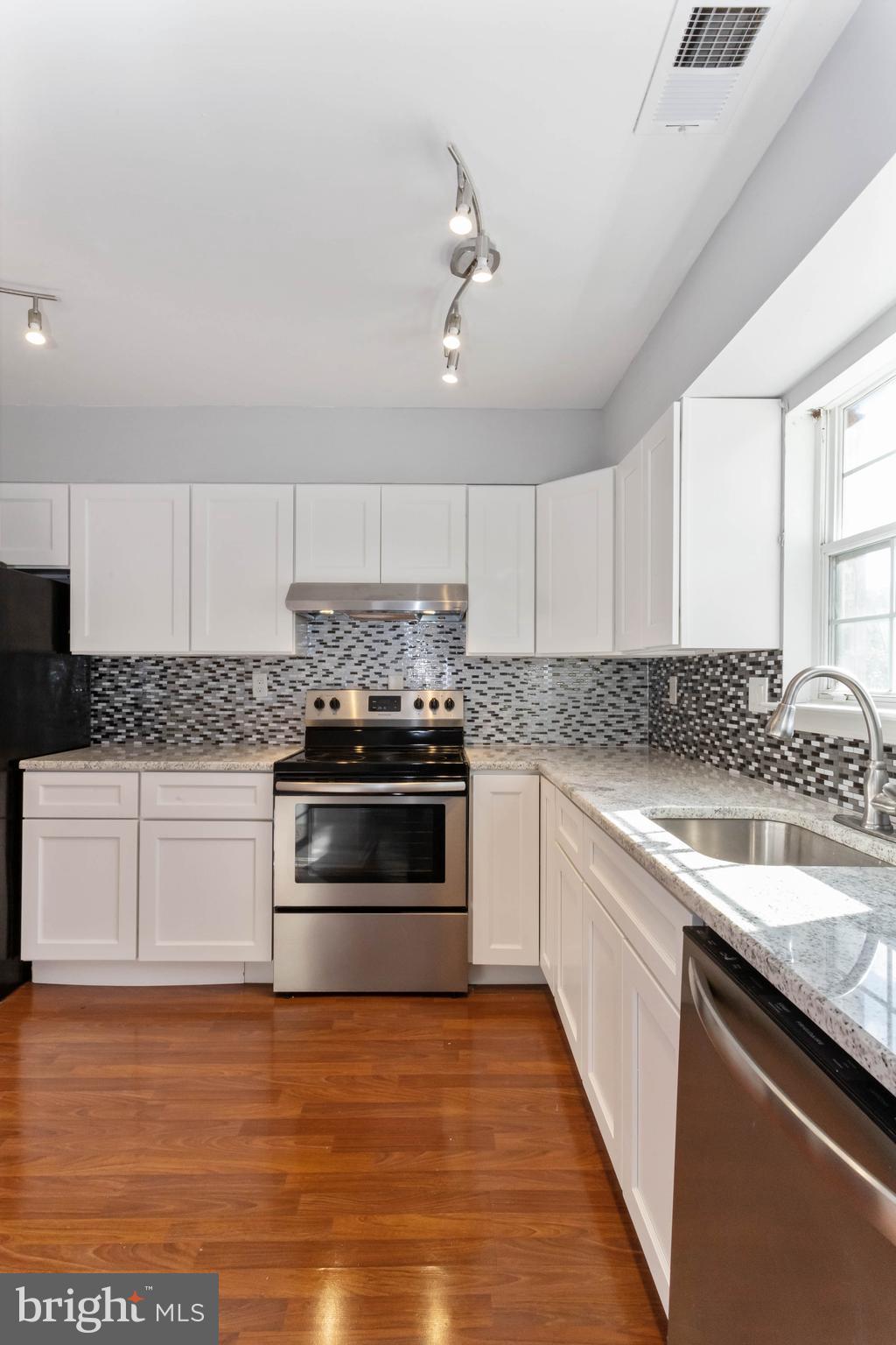 3277 Ryon Court Waldorf, MD 20601 - Photo 11 of 30 Gallery Image 11