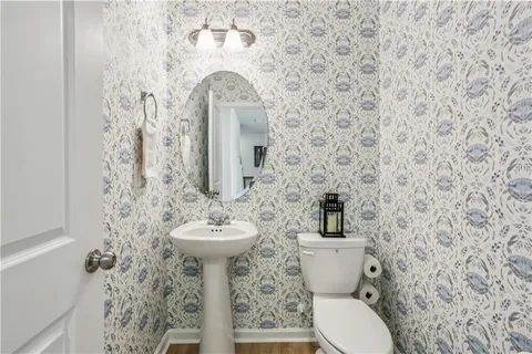 a bathroom with a sink and a toilet