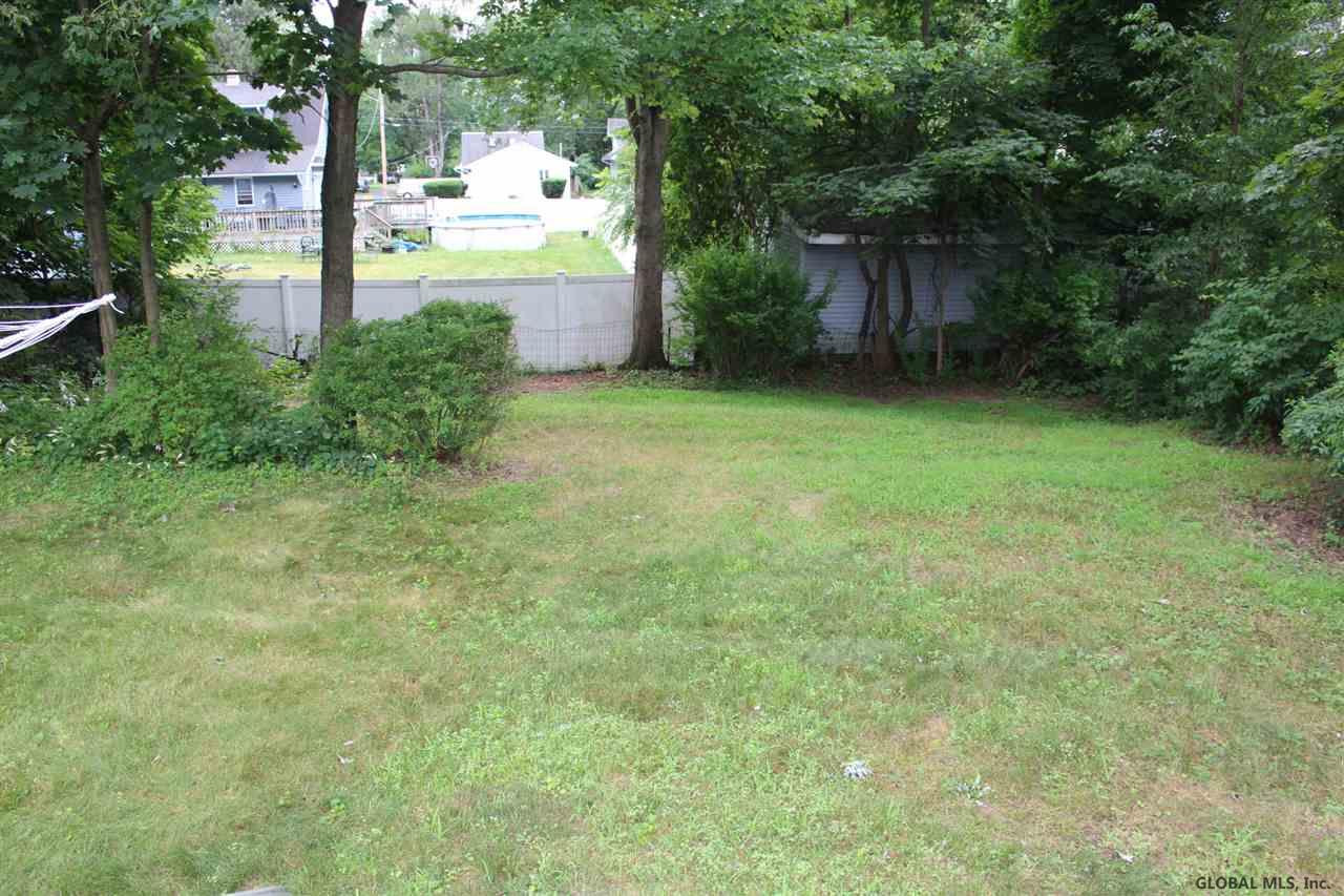 304 Sullivan Road Schenectady, NY 12304 - Photo 27 of 31 Photo 27