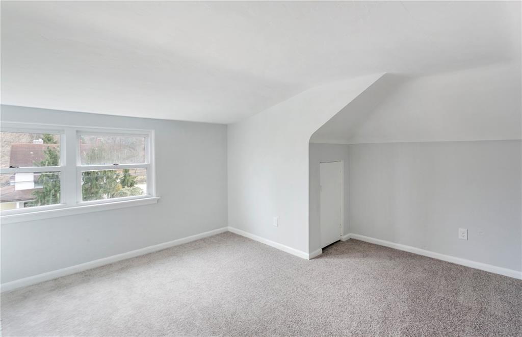 5374 Library Road Bethel Park, PA 15102 - Photo 14 of 24 Gallery Image 14