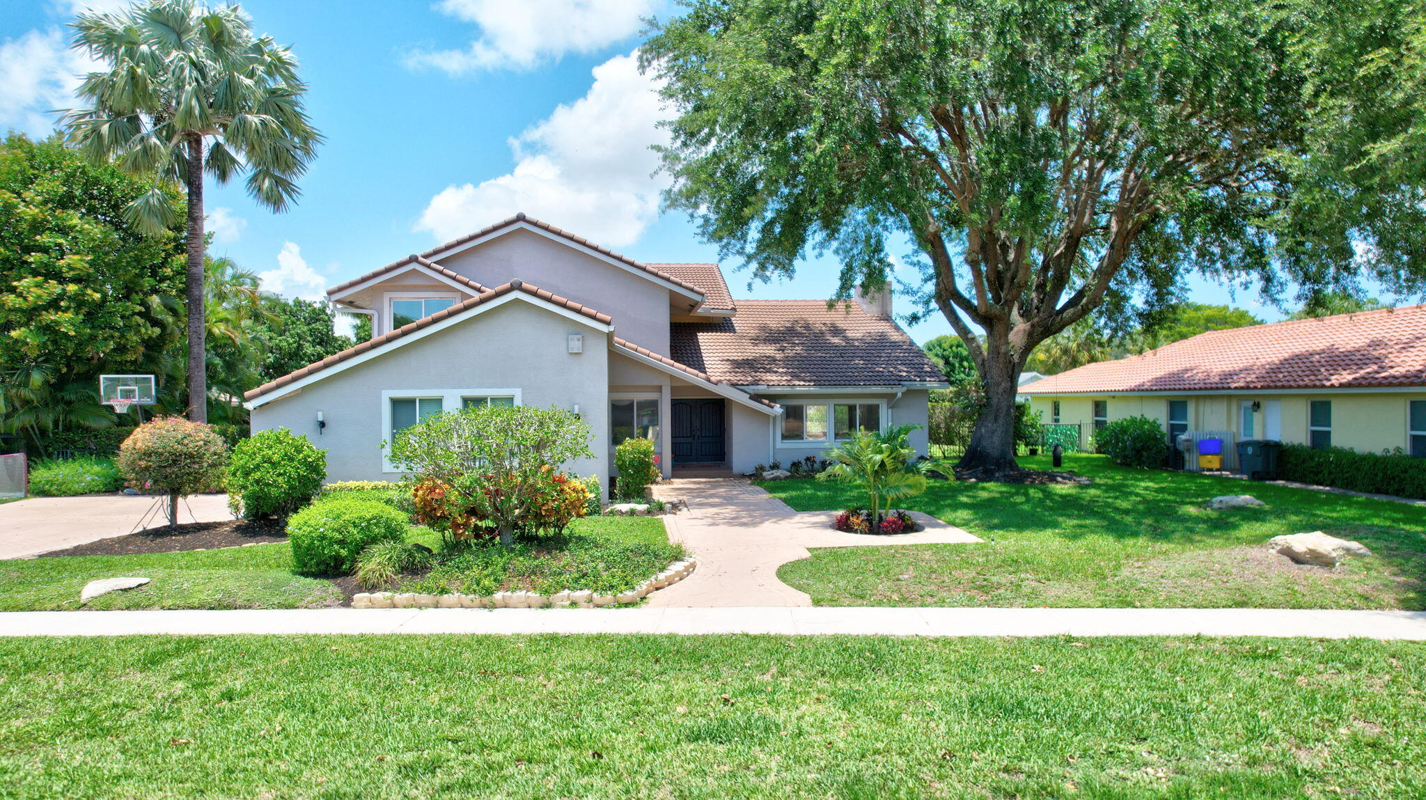 6851 Giralda Circle Boca Raton, FL 33433 - Photo 1 of 45 Front of House