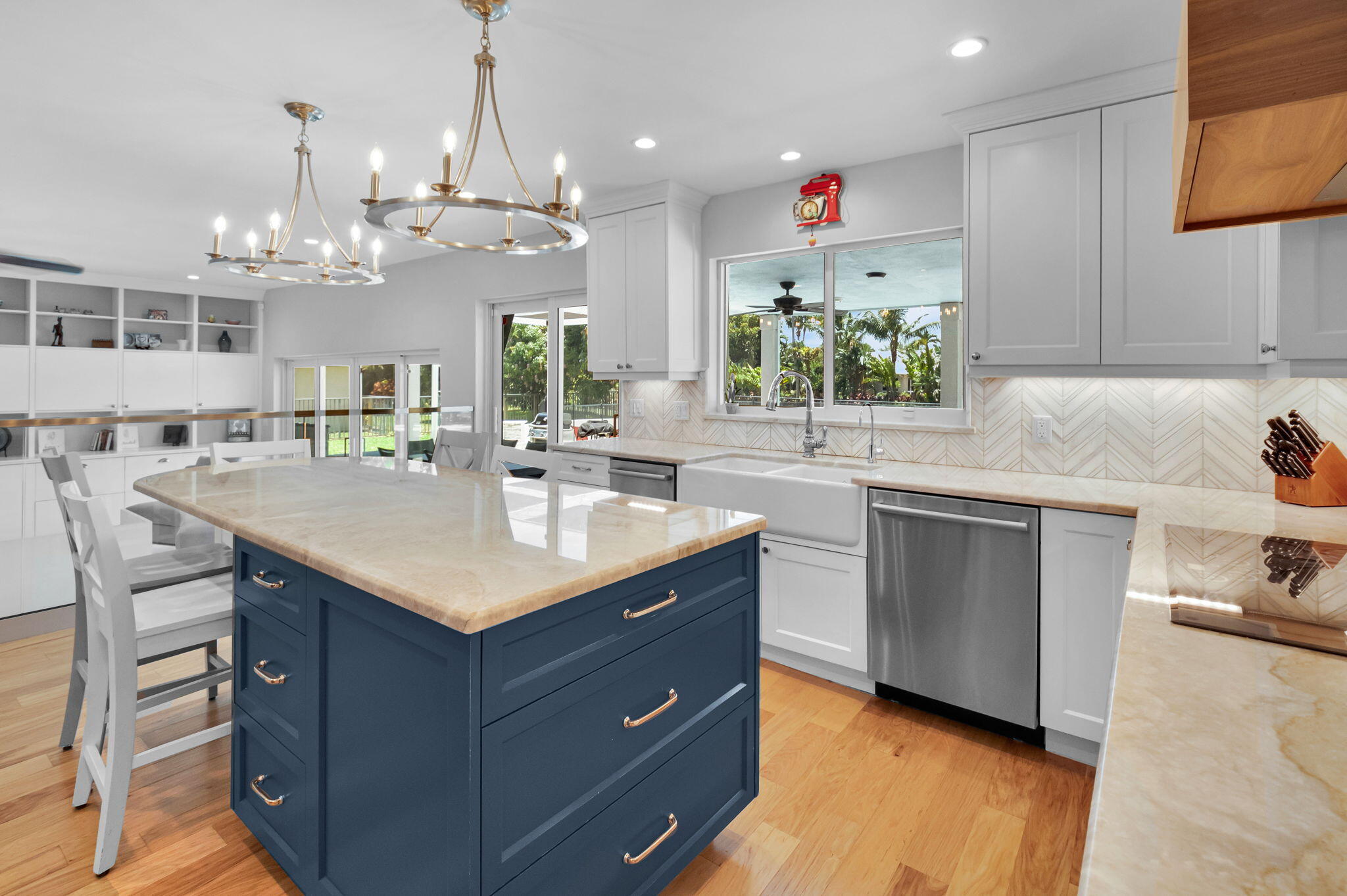 6851 Giralda Circle Boca Raton, FL 33433 - Photo 14 of 45 19-web-or-mls-DSC_2729