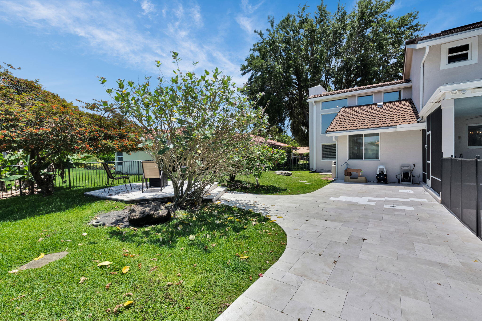 6851 Giralda Circle Boca Raton, FL 33433 - Photo 40 of 45 48-web-or-mls-DSC_2664