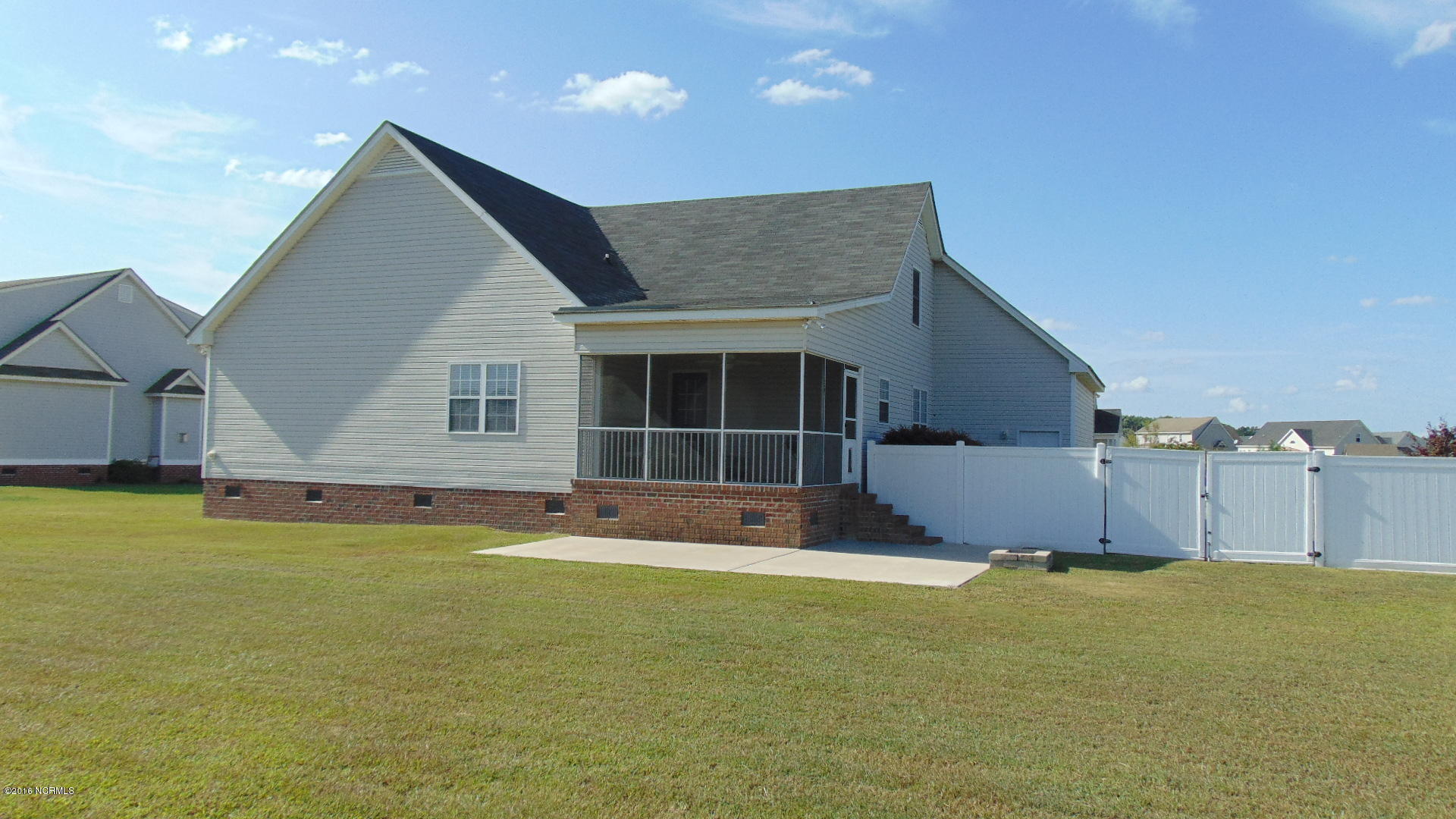 3503 Aspen Road Rocky Mount, NC 27804 - Photo 4 of 56 DSC02978