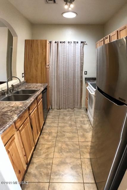 3514 South Mission Road, Unit 2 Tucson, AZ 85713 - Photo 11 of 34