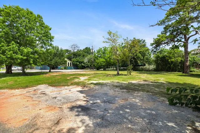 a view of a volley ball court