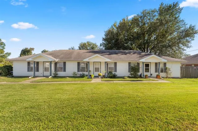 $285,000 | 80 Dogwood Lane, Sulphur, LA 70663