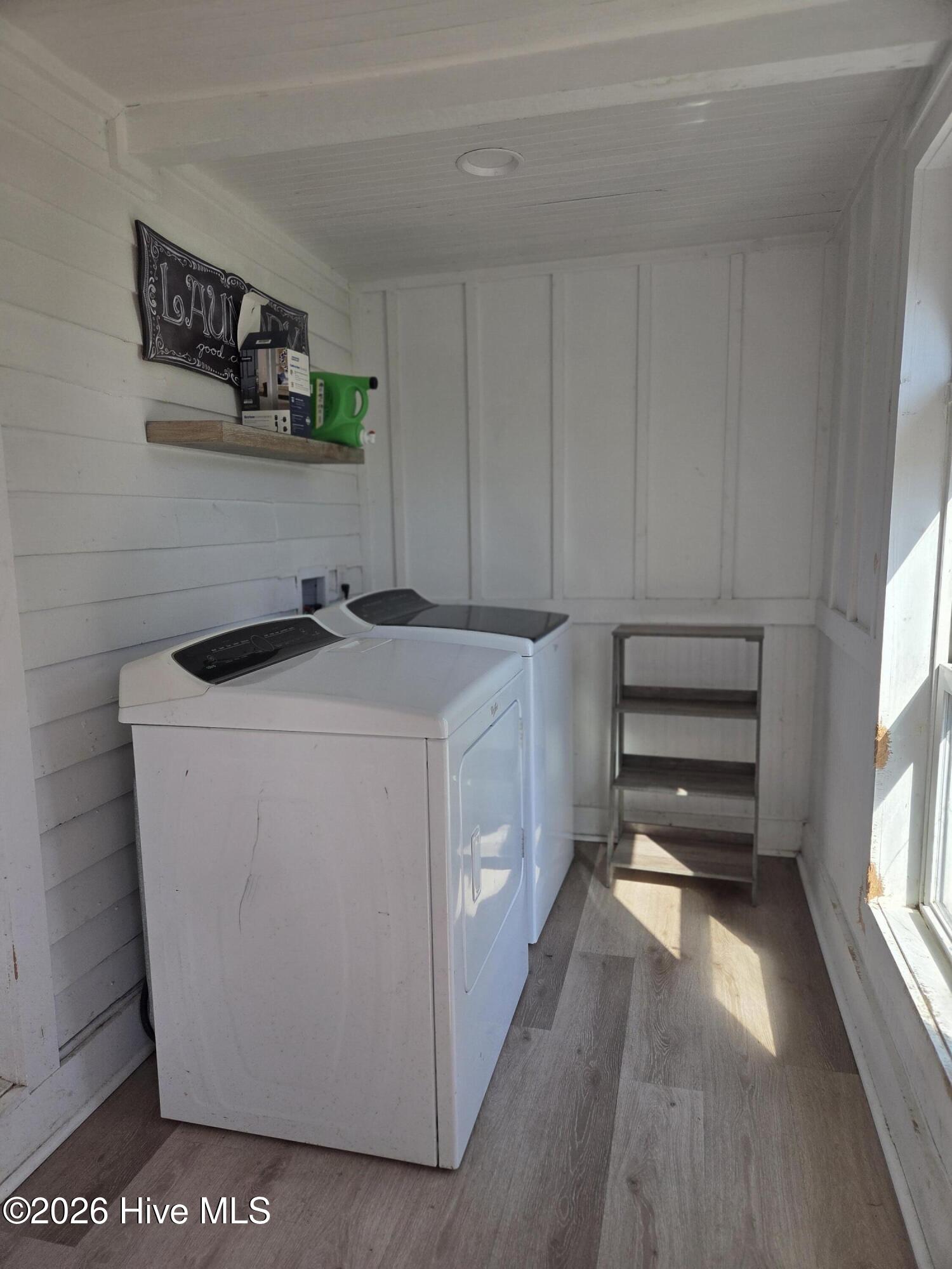 424 Louise Street Winfall, NC 27944 - Photo 6 of 16 Utility/ Washer-Dryer included