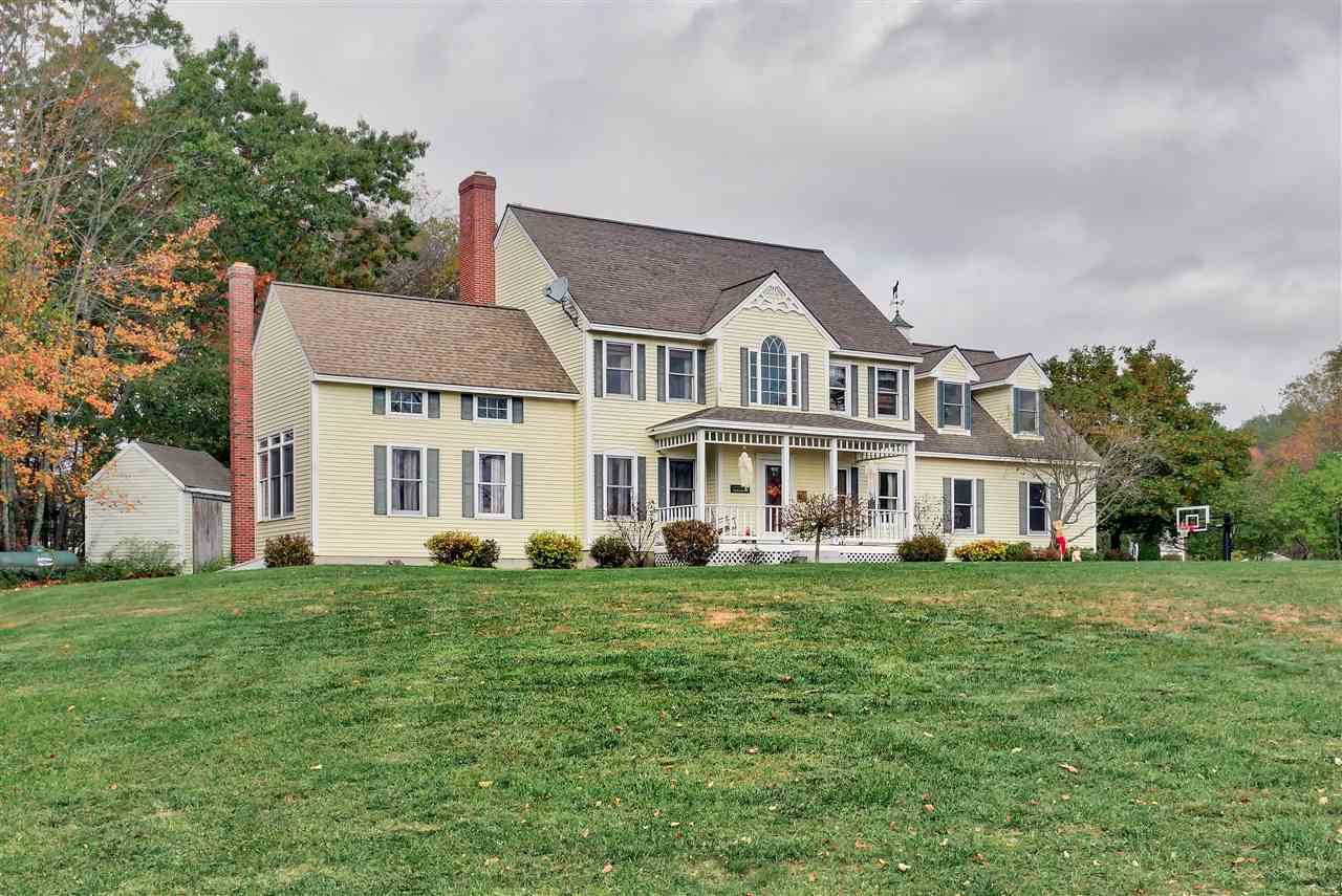 22 Farmhouse Road Bedford, NH 03110 - Photo 2 of 30 Gallery Image 2