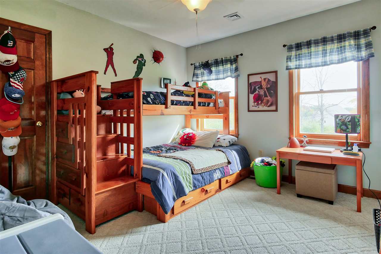 22 Farmhouse Road Bedford, NH 03110 - Photo 22 of 30 Gallery Image 22