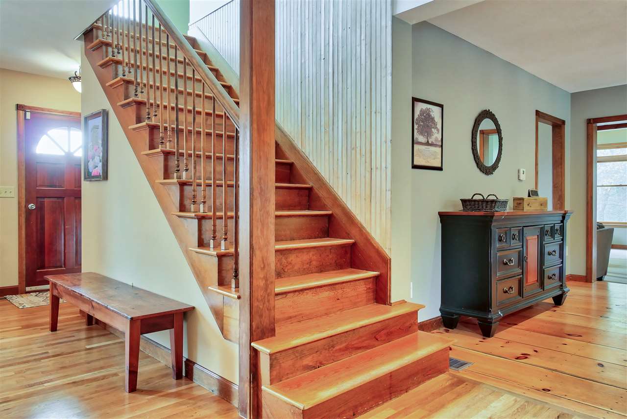 22 Farmhouse Road Bedford, NH 03110 - Photo 5 of 30 Gallery Image 5