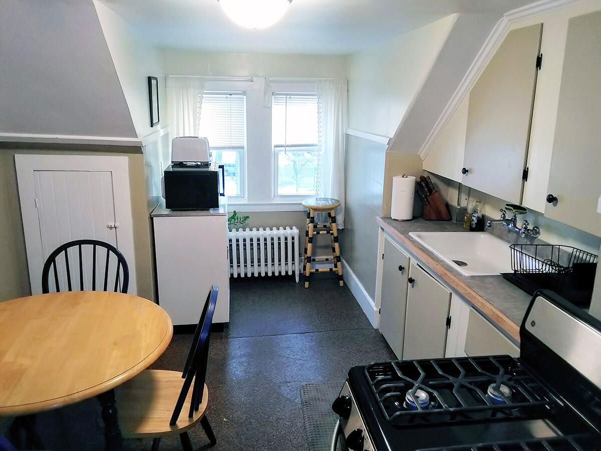 8 Spring Street Westbrook, ME 04092 - Photo 11 of 12 Apt 5 Kitchen