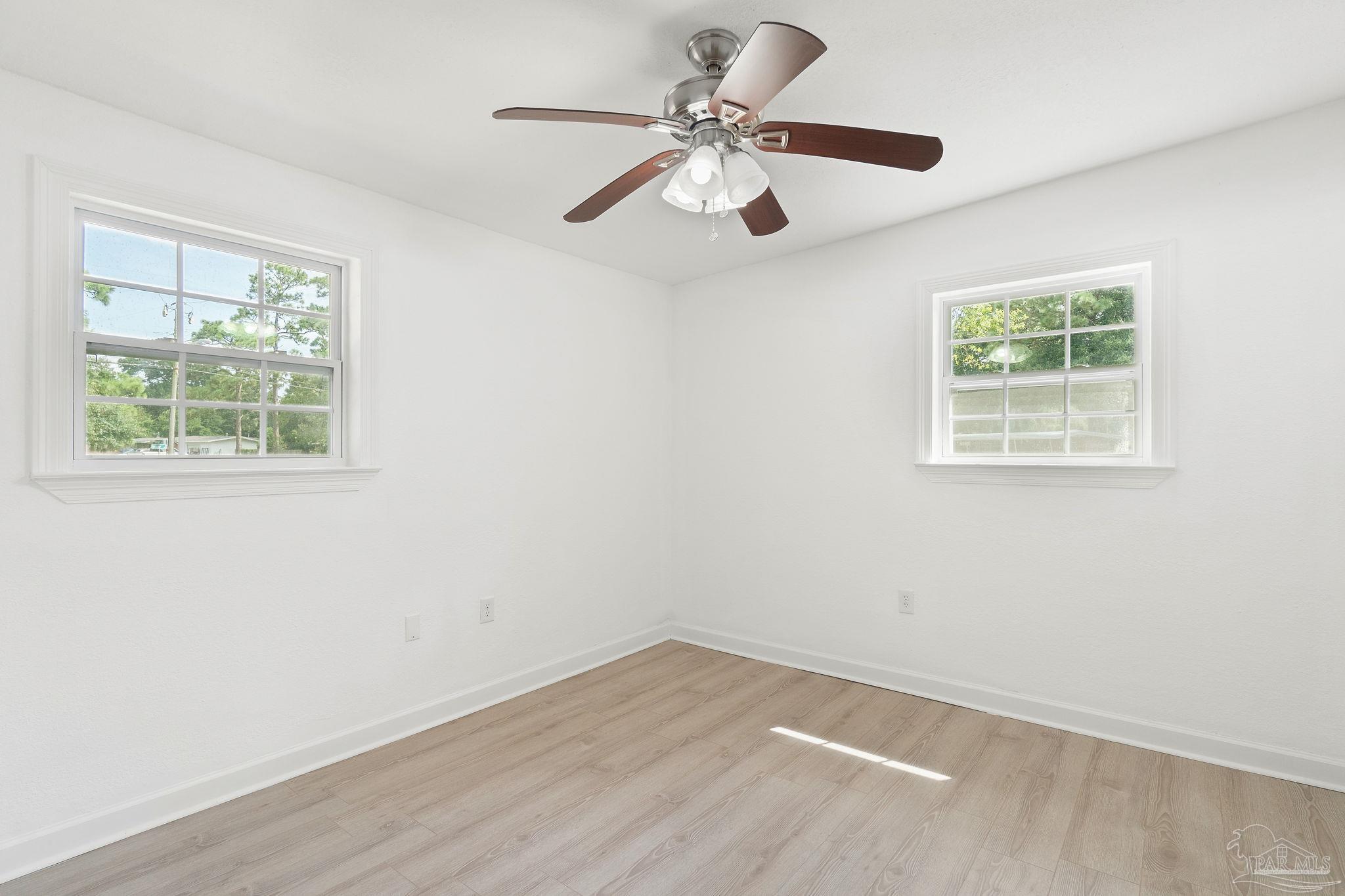 6147 Hilltop Road Pensacola, FL 32504 - Photo 23 of 41