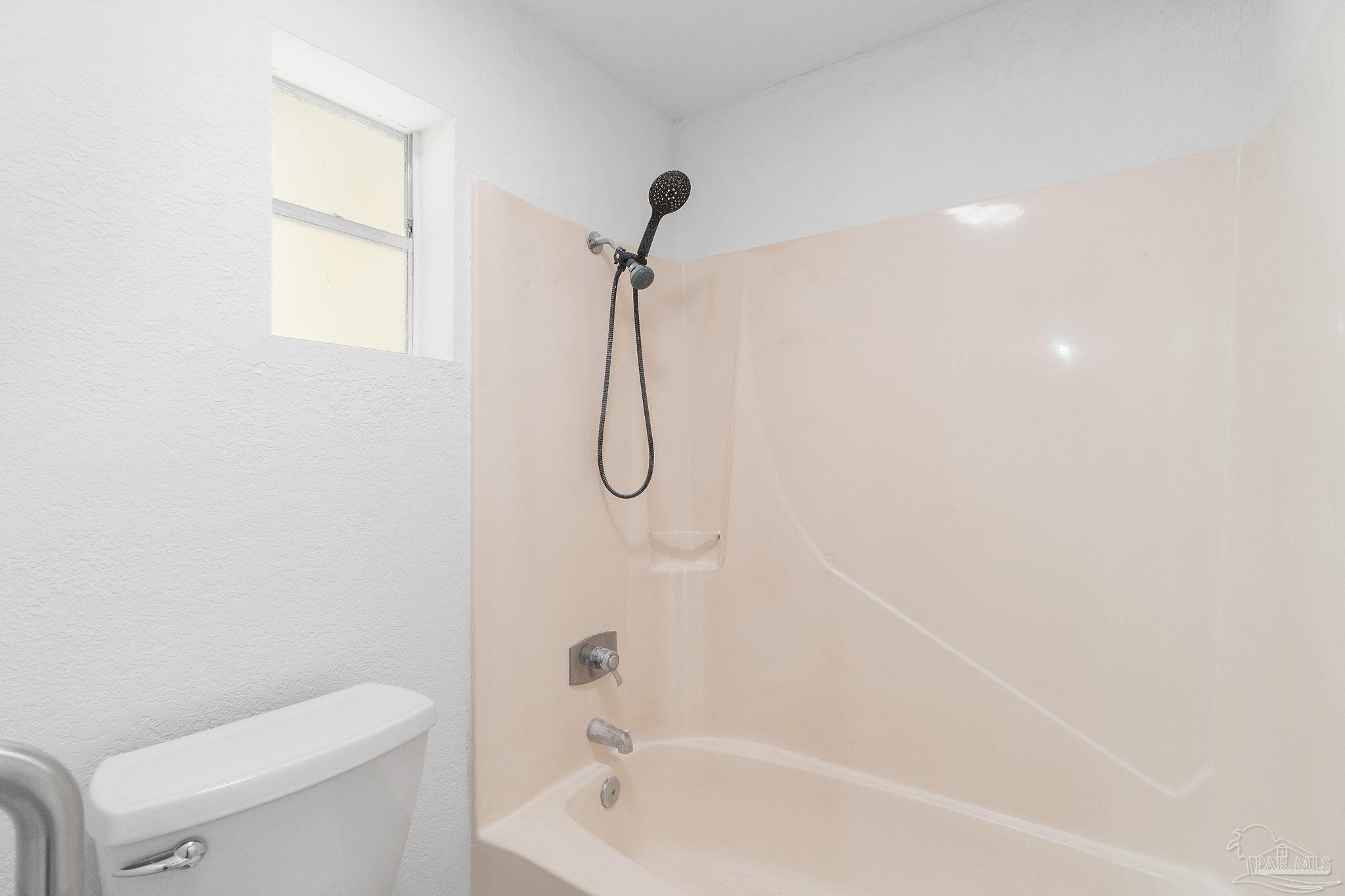 6147 Hilltop Road Pensacola, FL 32504 - Photo 36 of 41