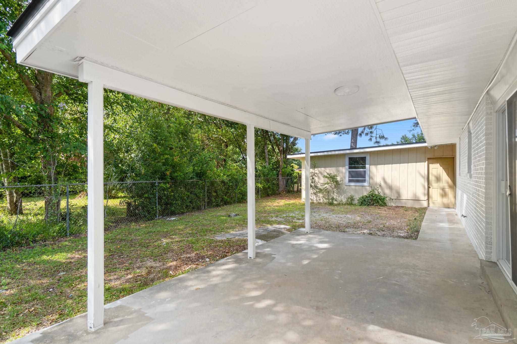 6147 Hilltop Road Pensacola, FL 32504 - Photo 38 of 41