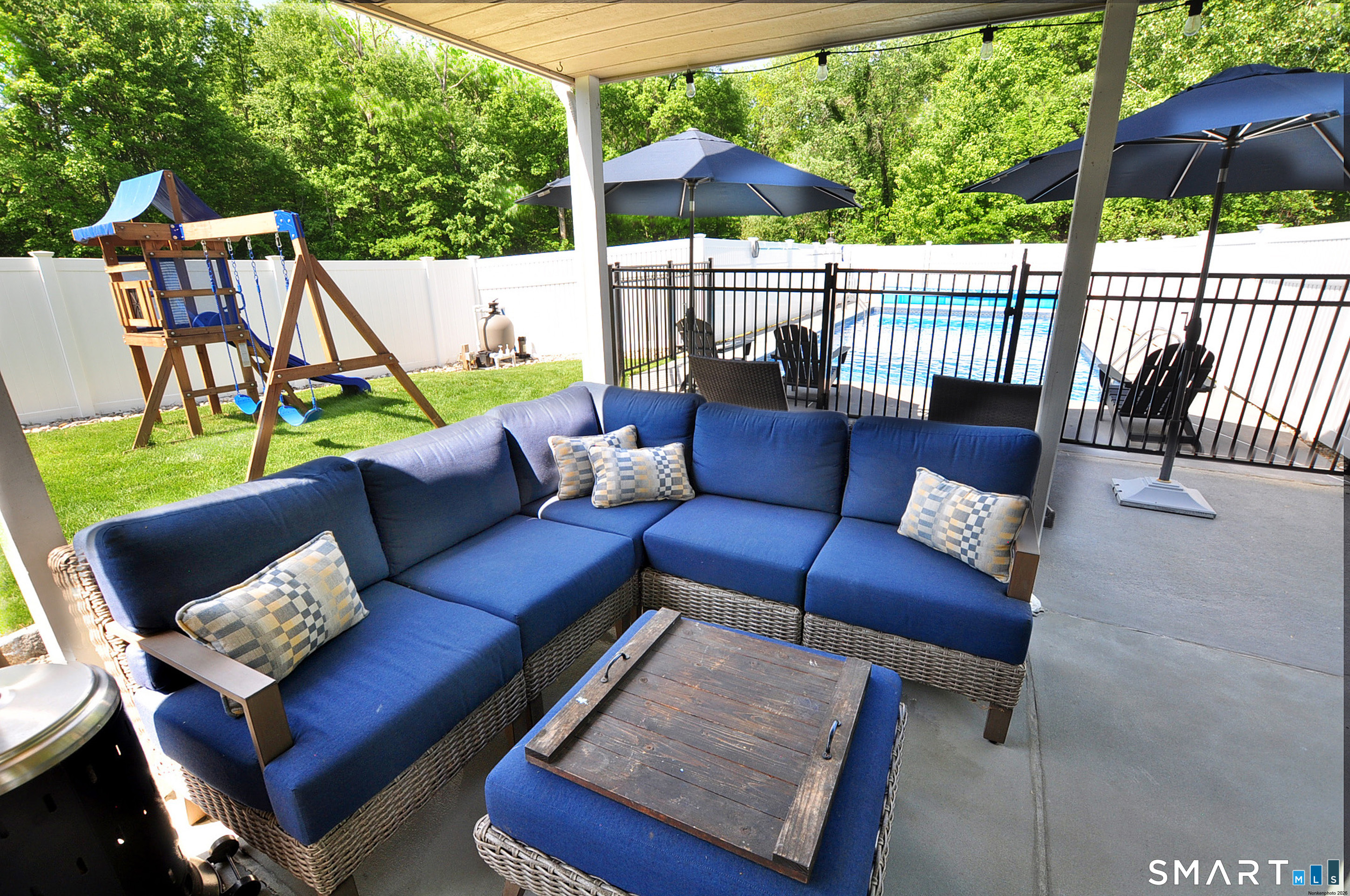 429 South Stone Street Suffield, CT 06093 - Photo 32 of 39