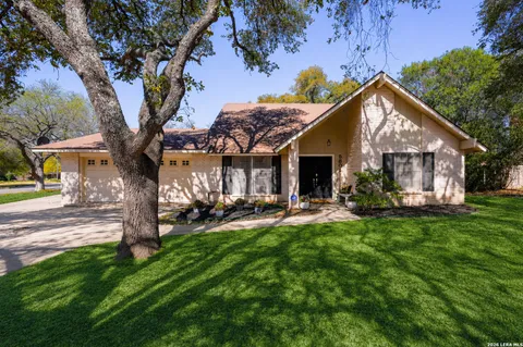 $319,000 | 5801 Windvale Drive, Windcrest, TX 78239