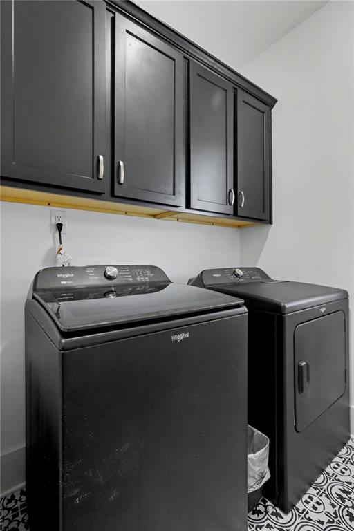 943 Clubside Drive Monroe, GA 30655 - Photo 46 of 93 a utility room with dryer and washer