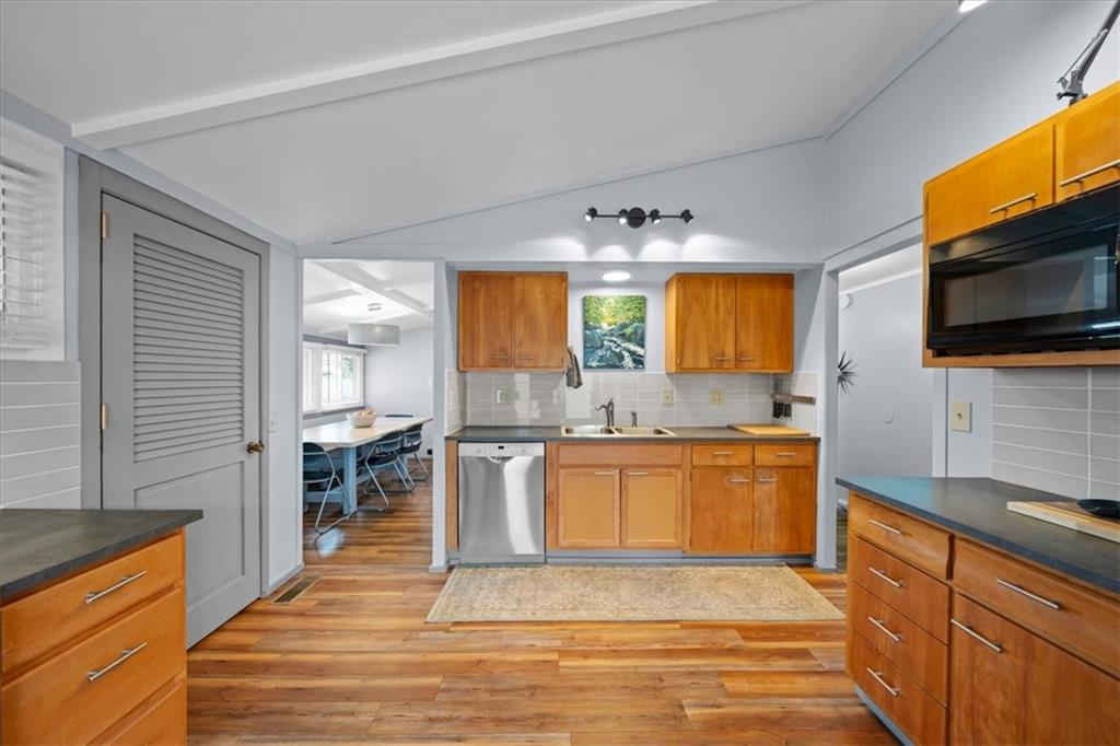 9801 East 33rd Street South Independence, MO 64052 - Photo 12 of 31