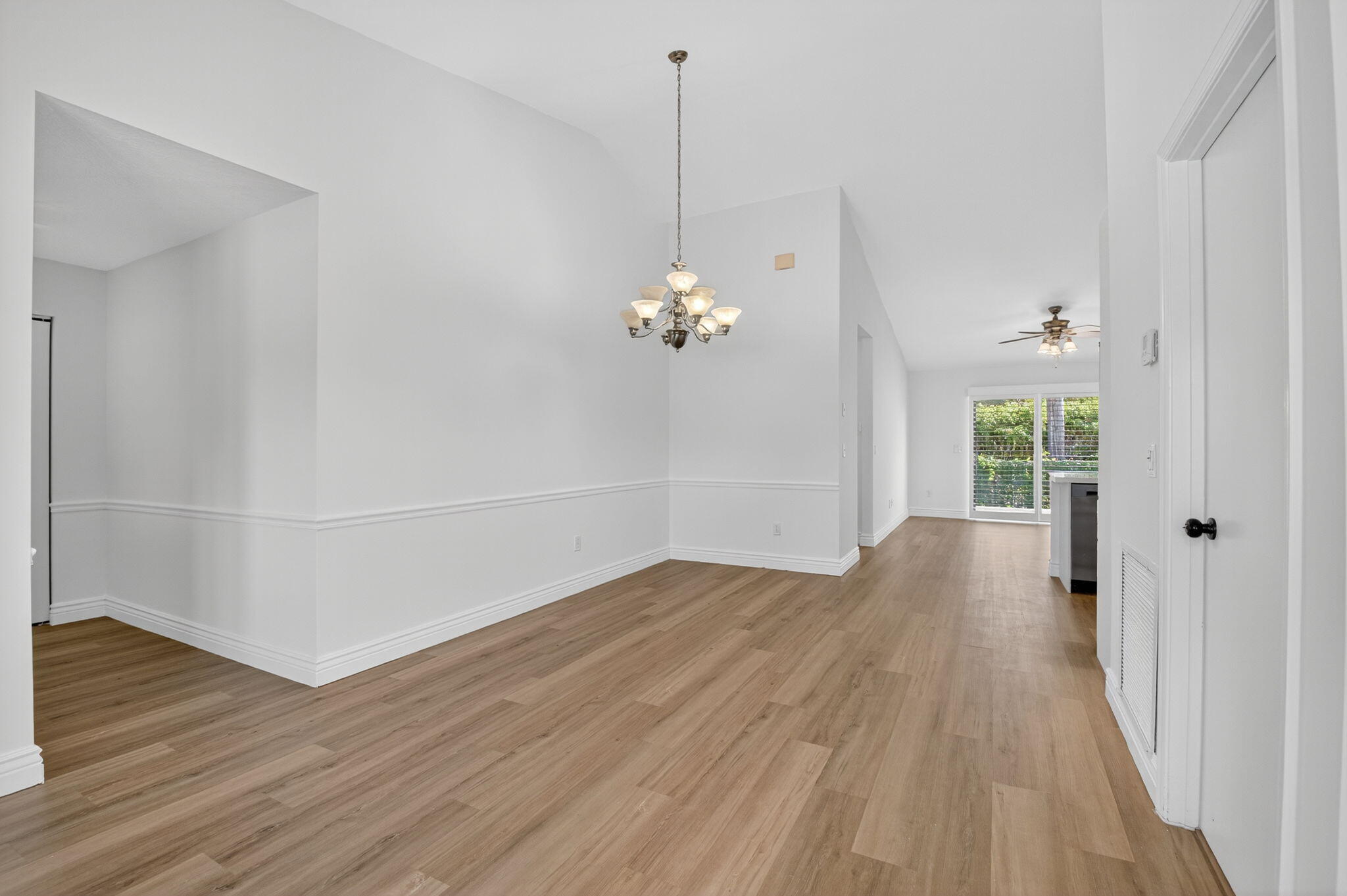 10141 Dara Court Boca Raton, FL 33428 - Photo 15 of 53 13-web-or-mls-DSC_9165