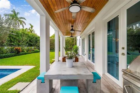 $3,245,000 | 5602 Southwest 65th Court, South Miami, FL 33143