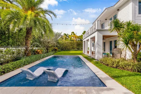 $3,245,000 | 5602 Southwest 65th Court, South Miami, FL 33143