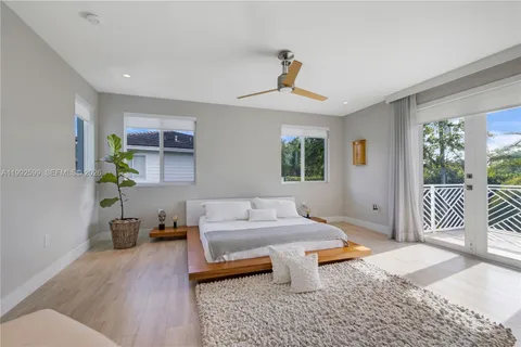$3,245,000 | 5602 Southwest 65th Court, South Miami, FL 33143