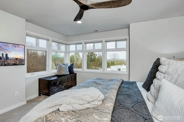 $1,599,000 | 8627 112th Lane Northeast, Kirkland, WA 98033