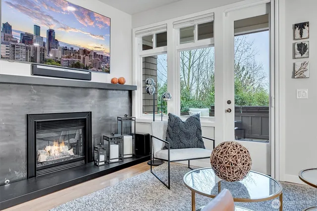 $1,599,000 | 8627 112th Lane Northeast, Kirkland, WA 98033