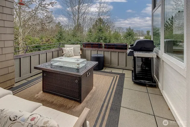 $1,599,000 | 8627 112th Lane Northeast, Kirkland, WA 98033