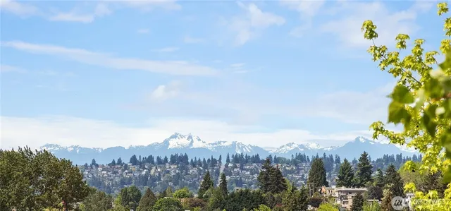 $1,599,000 | 8627 112th Lane Northeast, Kirkland, WA 98033