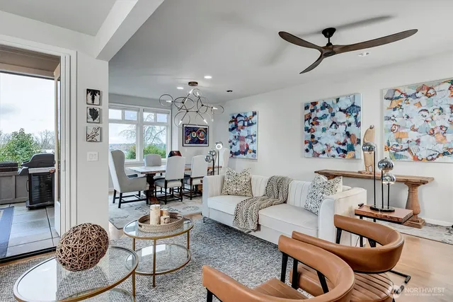 $1,599,000 | 8627 112th Lane Northeast, Kirkland, WA 98033