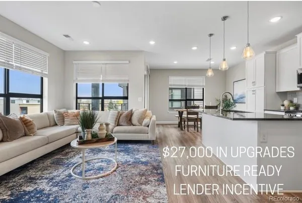 $519,999 | 2014 South Holly Street, Unit 4, Denver, CO 80222