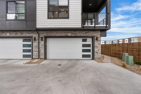 $519,999 | 2014 South Holly Street, Unit 4, Denver, CO 80222