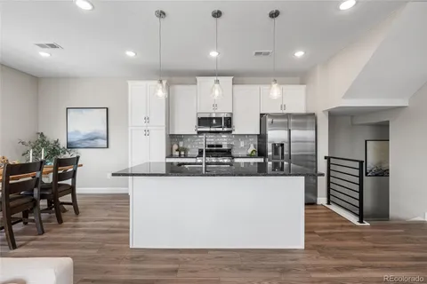 $519,999 | 2014 South Holly Street, Unit 4, Denver, CO 80222