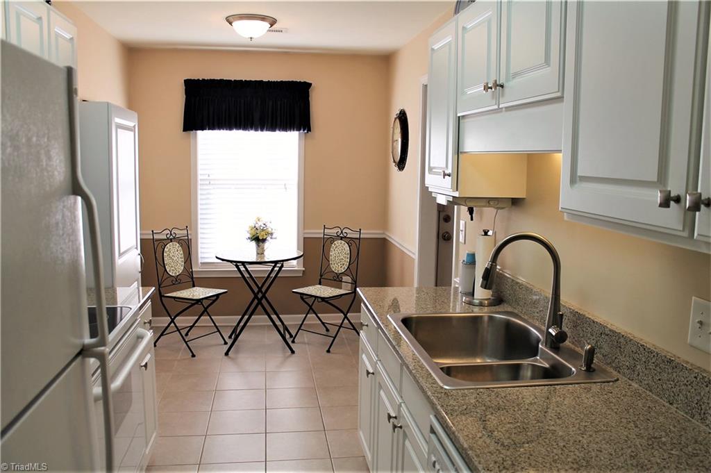 2113 Weststone Road Clemmons, NC 27012 - Photo 3 of 26