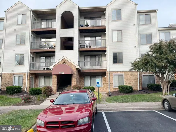 $220,000 | 8465 Crozier Court, Unit 104, Manassas, VA 20110