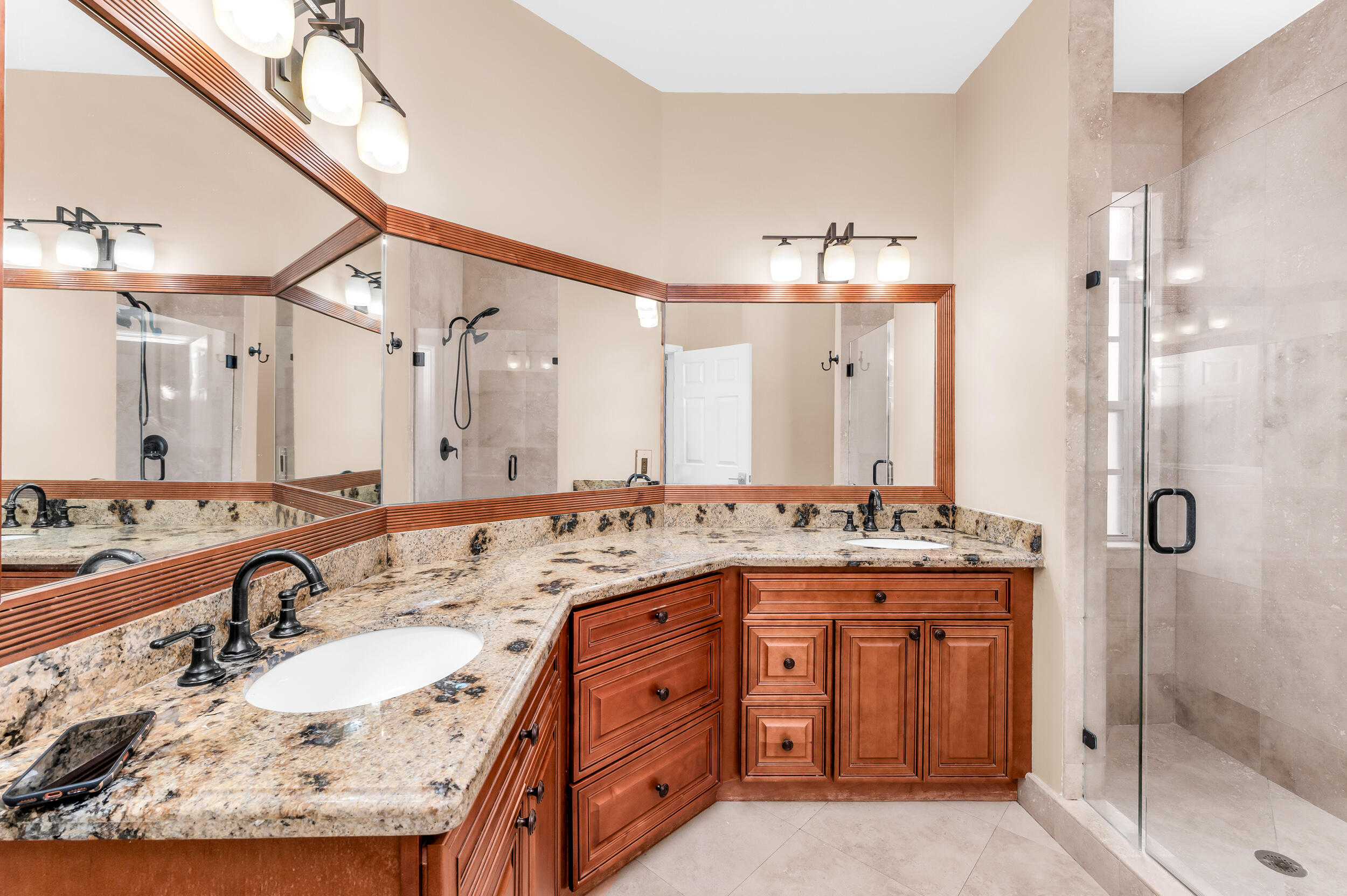 8550 Vía Romana, Unit 2 Boca Raton, FL 33496 - Photo 13 of 21 photo-11